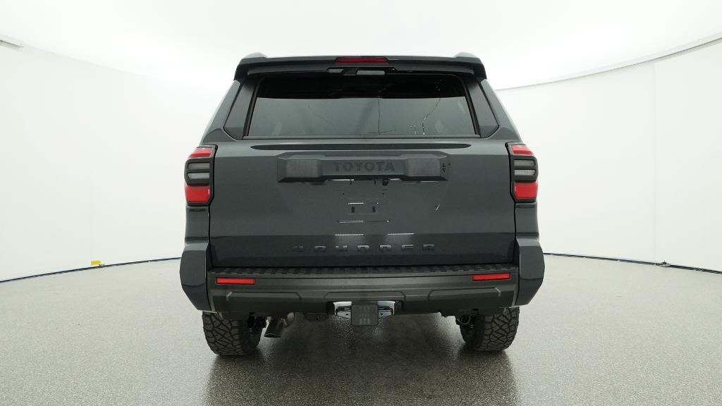 New 2025 Toyota 4Runner SR5 SUV