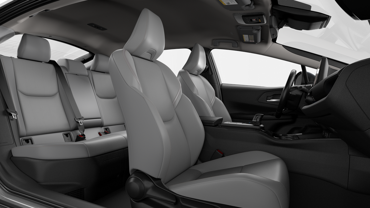 2026 Toyota Prius XLE - Photo 43