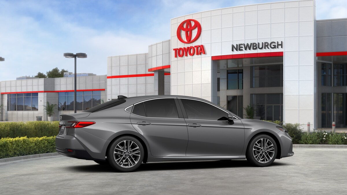 2026 Toyota Camry XLE - Photo 11
