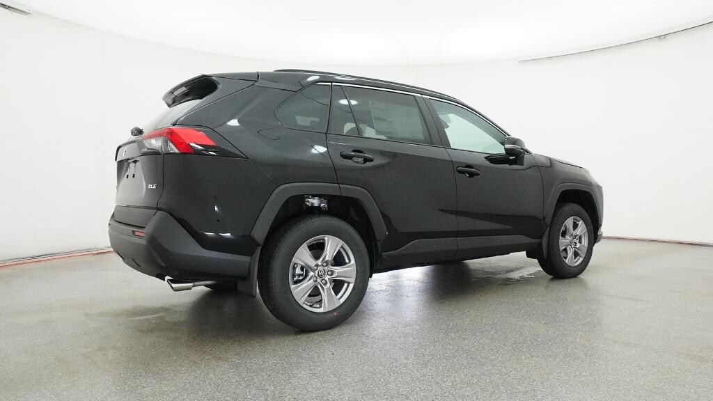 New 2025 Toyota RAV4 XLE SUV