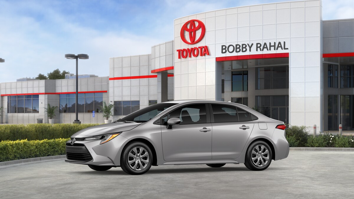 2026 Toyota Corolla LE photo 2