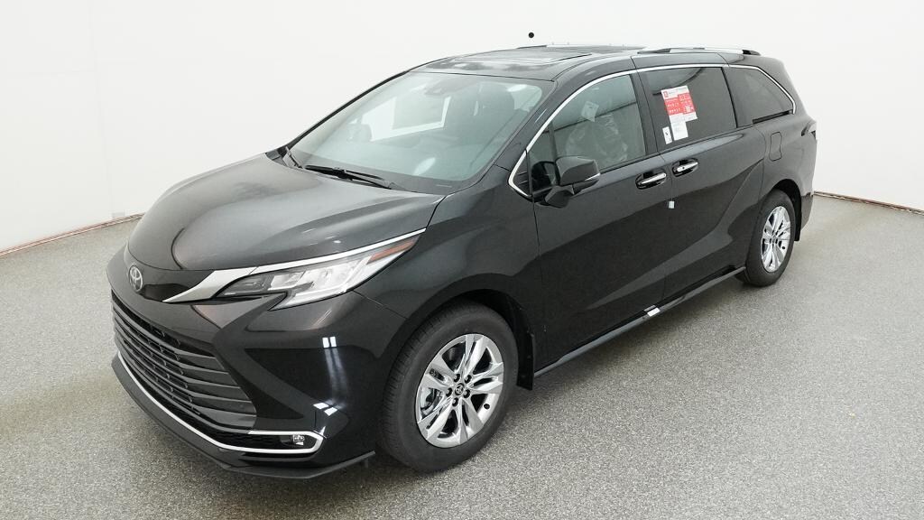New 2026 Toyota Sienna Limited 7 PASSENGER