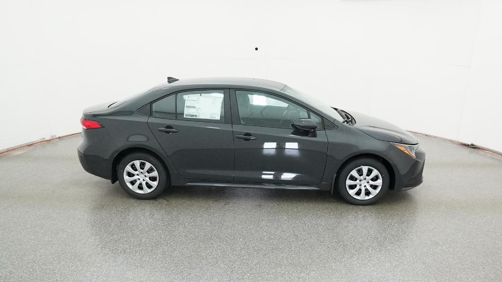 2026 Toyota Corolla LE photo 4