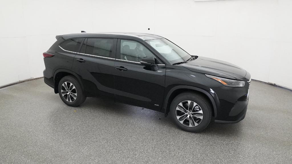 2026 Toyota Highlander Hybrid XLE photo 4