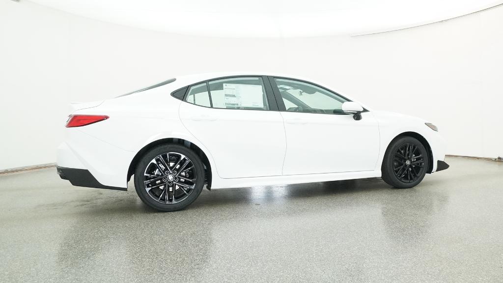 2026 Toyota Camry SE photo 3