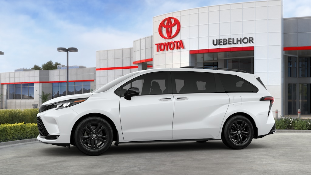 New 2025 Toyota Sienna XSE 7 PASSENGER