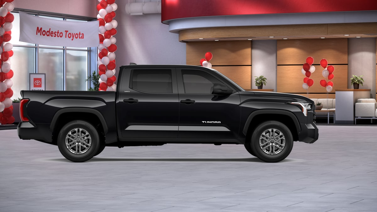 2025 Toyota Tundra SR5 - Photo 38
