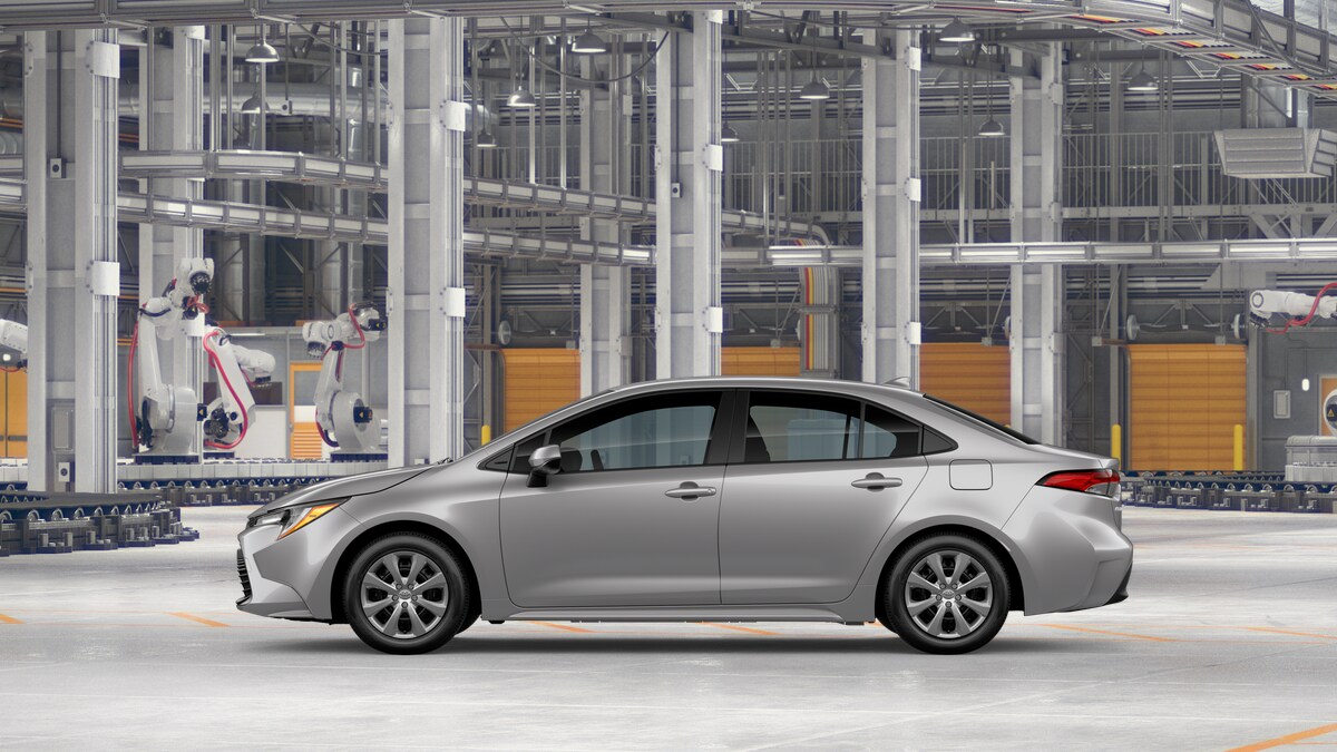 2026 Toyota Corolla LE photo 3