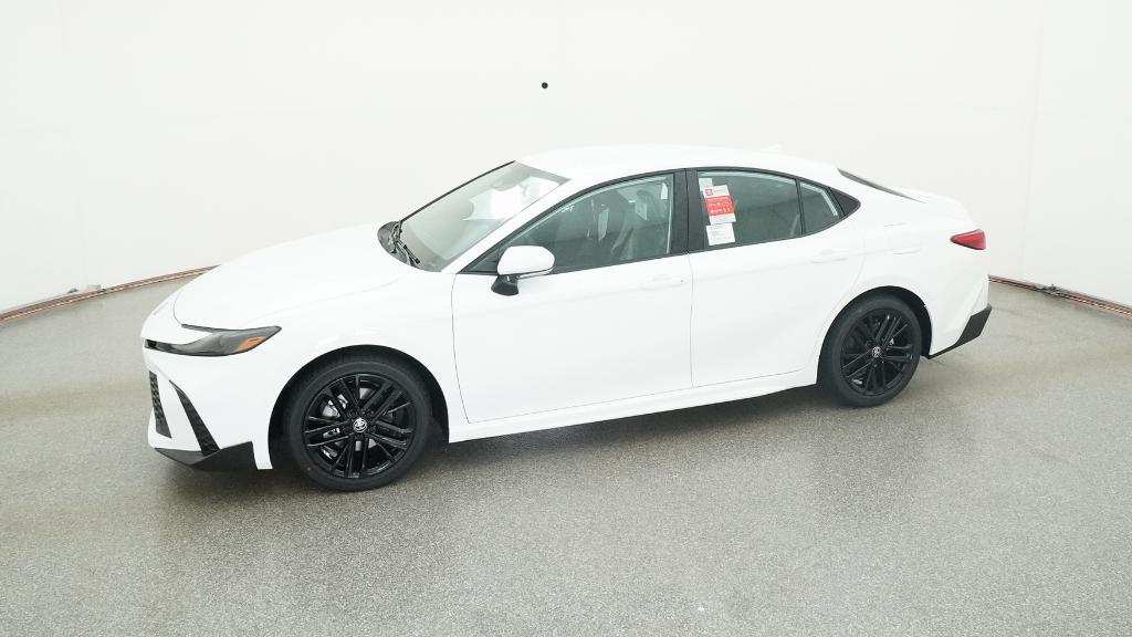 2026 Toyota Camry SE photo 4