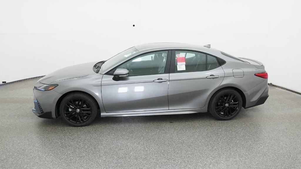 Used 2026 Toyota Camry SE Sedan