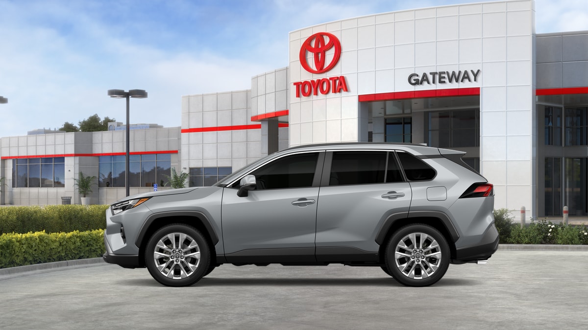 2025 Toyota RAV4 XLE Premium - Photo 25