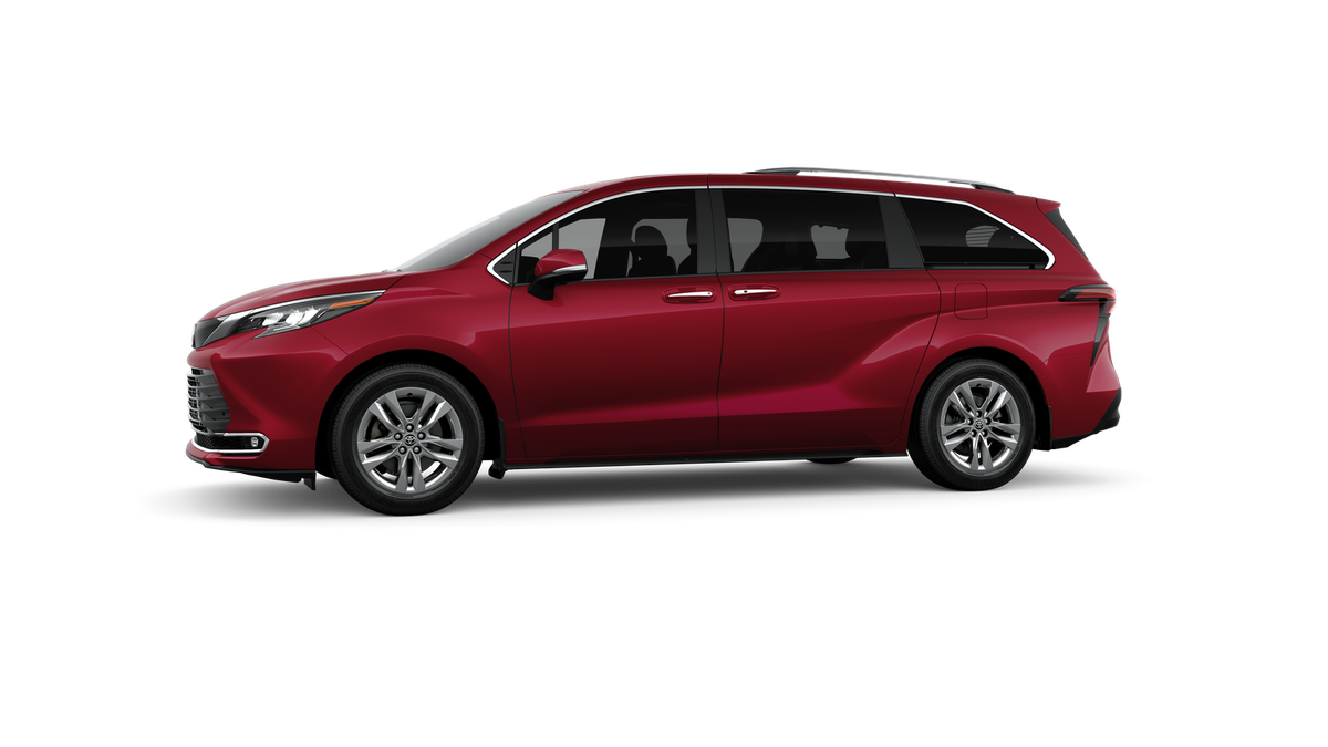 2026 Toyota Sienna Limited photo 3