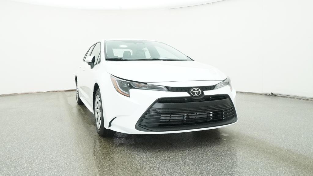 2026 Toyota Corolla LE photo 5