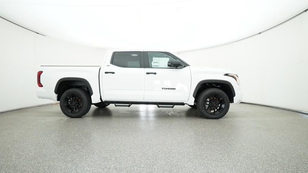 2025 Toyota Tundra SR5 - Photo 30