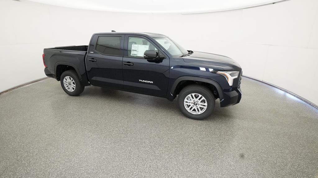2025 Toyota Tundra SR5 - Photo 9