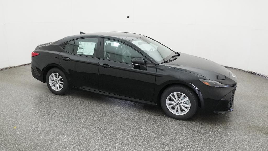 2026 Toyota Camry LE photo 3