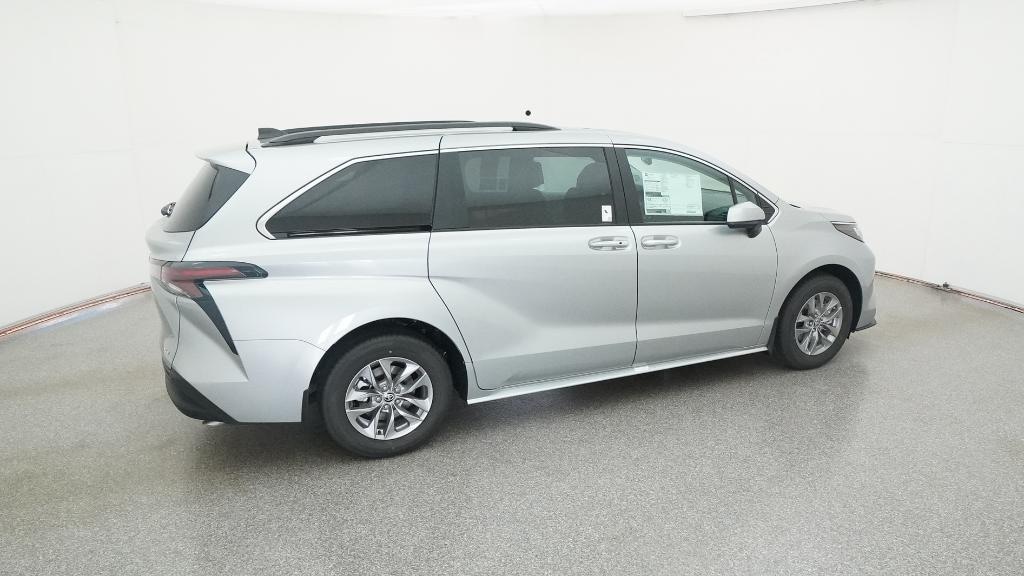 New 2025 Toyota Sienna XLE Van Passenger Van