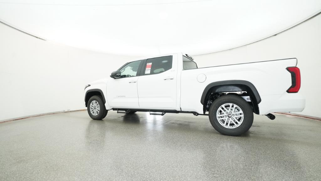 2026 Toyota Tundra SR5 CrewMax photo 4