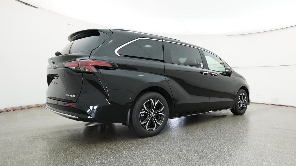 2025 Toyota Sienna Platinum photo 3