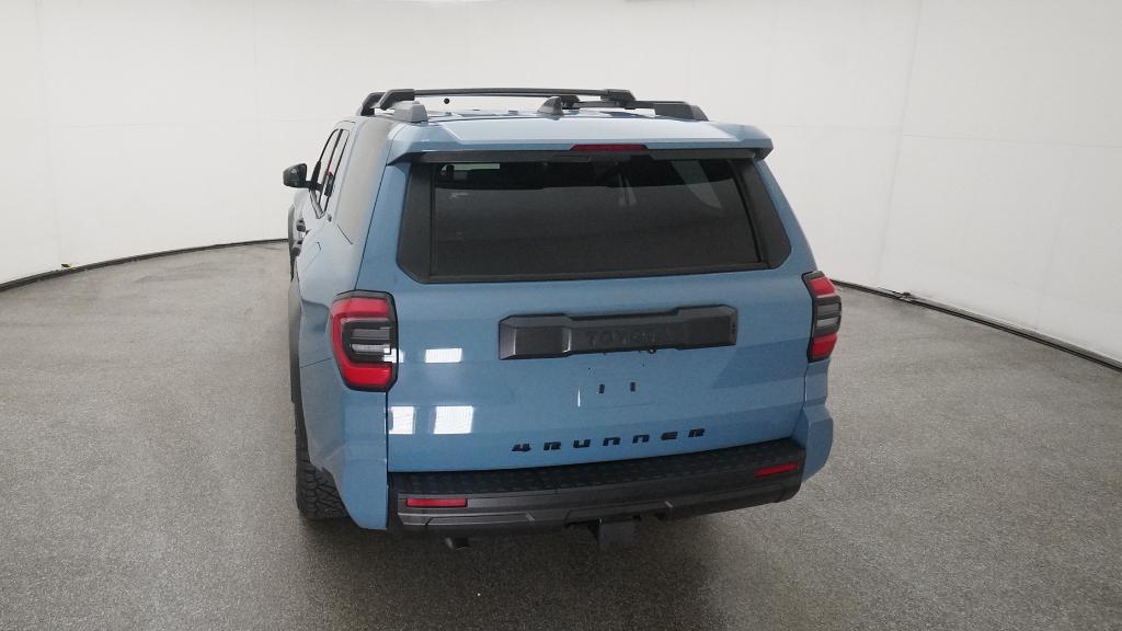 2025 Toyota 4Runner SR5 photo 3