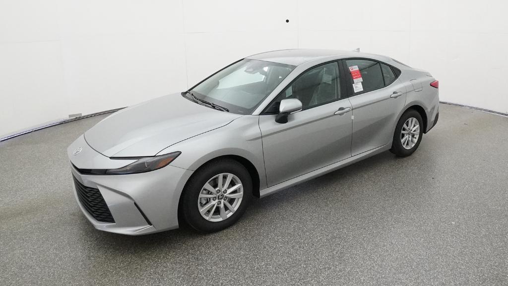 2026 Toyota Camry LE photo 2