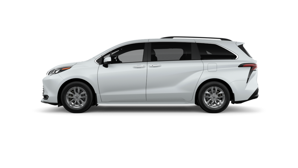 New 2026 Toyota Sienna XLE 7 PASSENGER