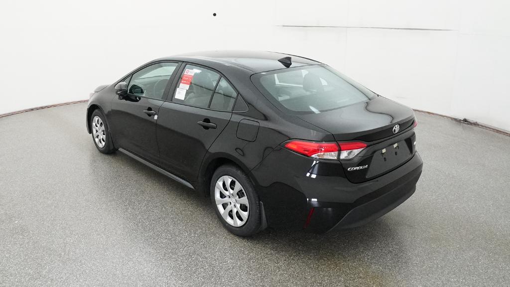 2026 Toyota Corolla LE photo 4