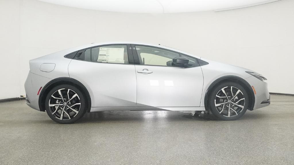 2026 Toyota Prius Plug-in Hybrid XSE - Photo 39