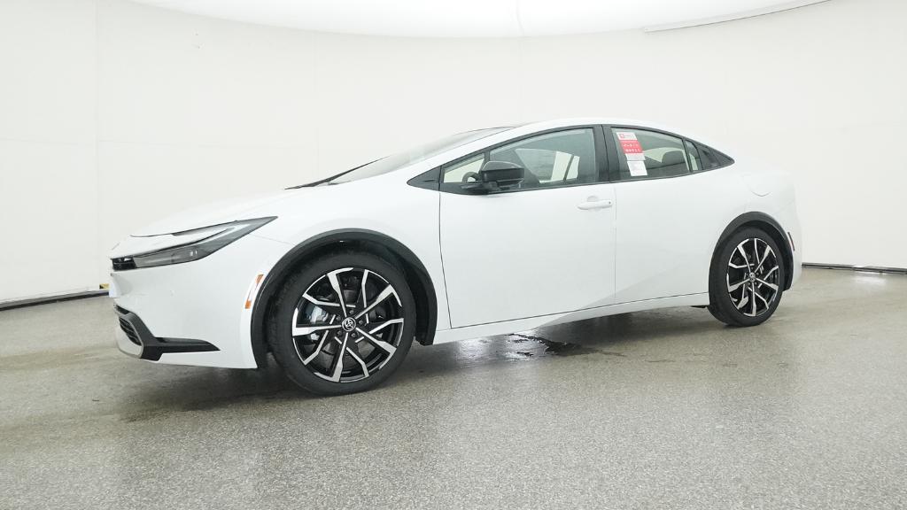 2026 Toyota Prius Plug-in Hybrid XSE Premium photo 4