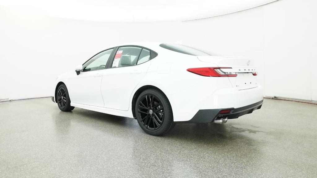 2025 Toyota Camry SE photo 2