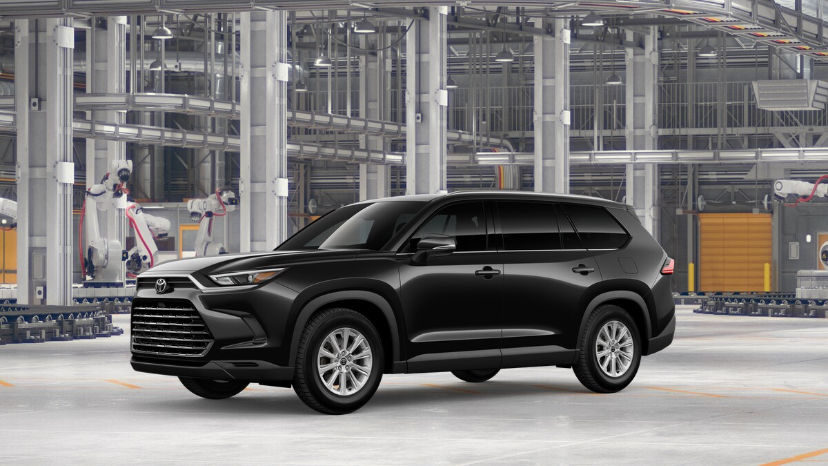 2026 Toyota Grand Highlander XLE photo 2