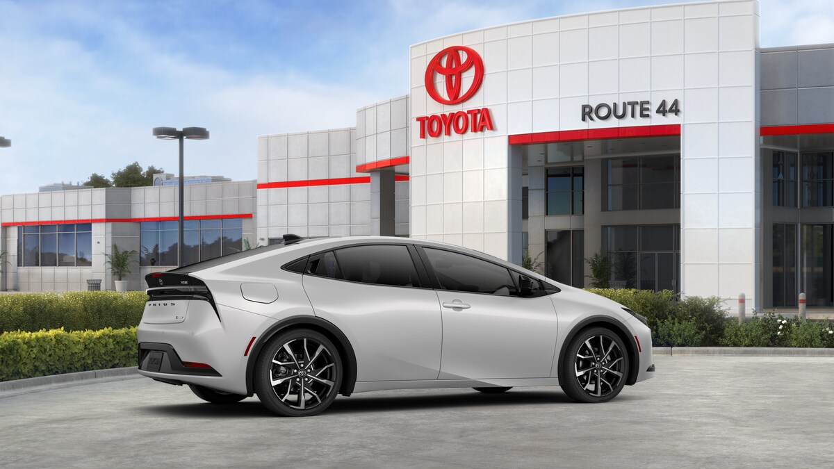 2026 Toyota Prius Plug-in Hybrid XSE - Photo 42