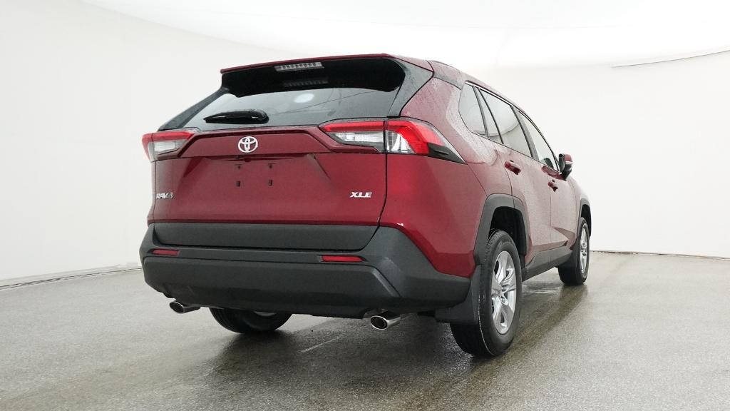 New 2025 Toyota RAV4 XLE SUV