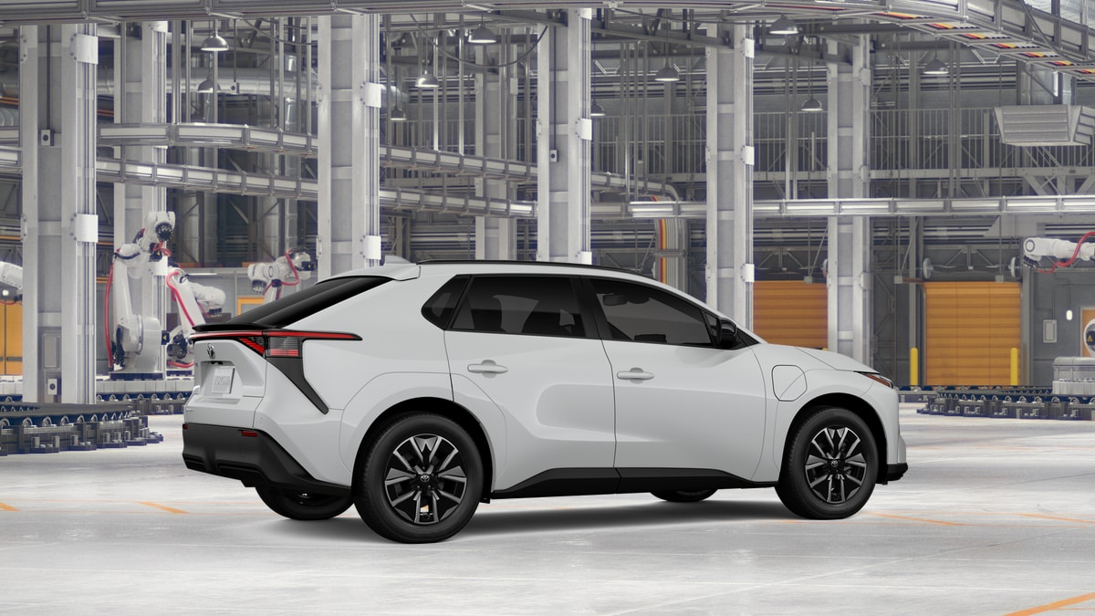 2026 Toyota bZ XLE - Photo 11