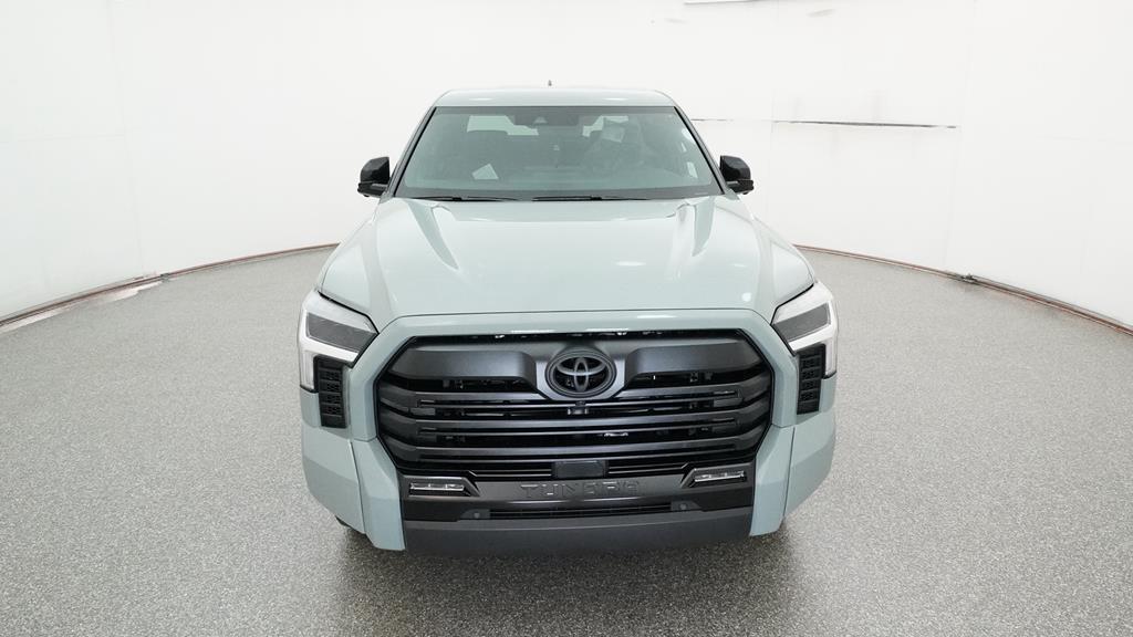 2025 Toyota Tundra Limited - Photo 16