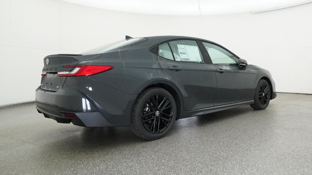 2026 Toyota Camry SE photo 2