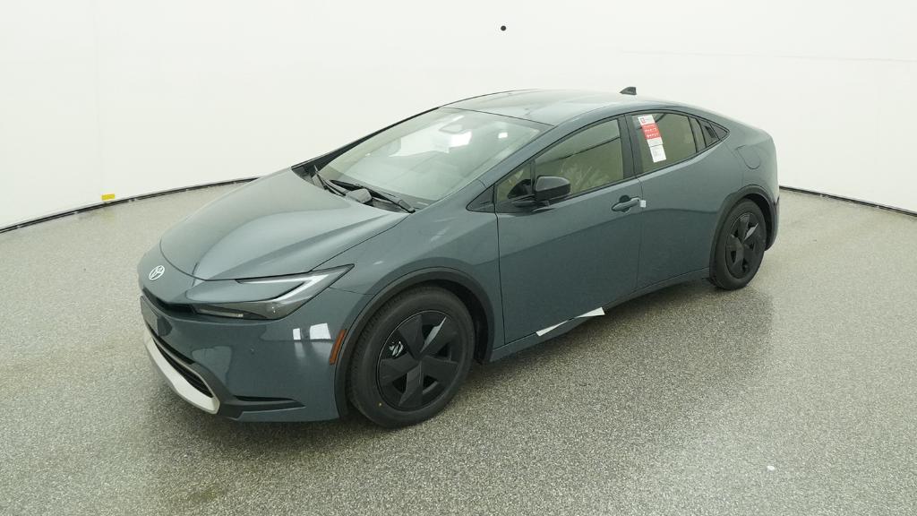 2026 Toyota Prius SE's photo