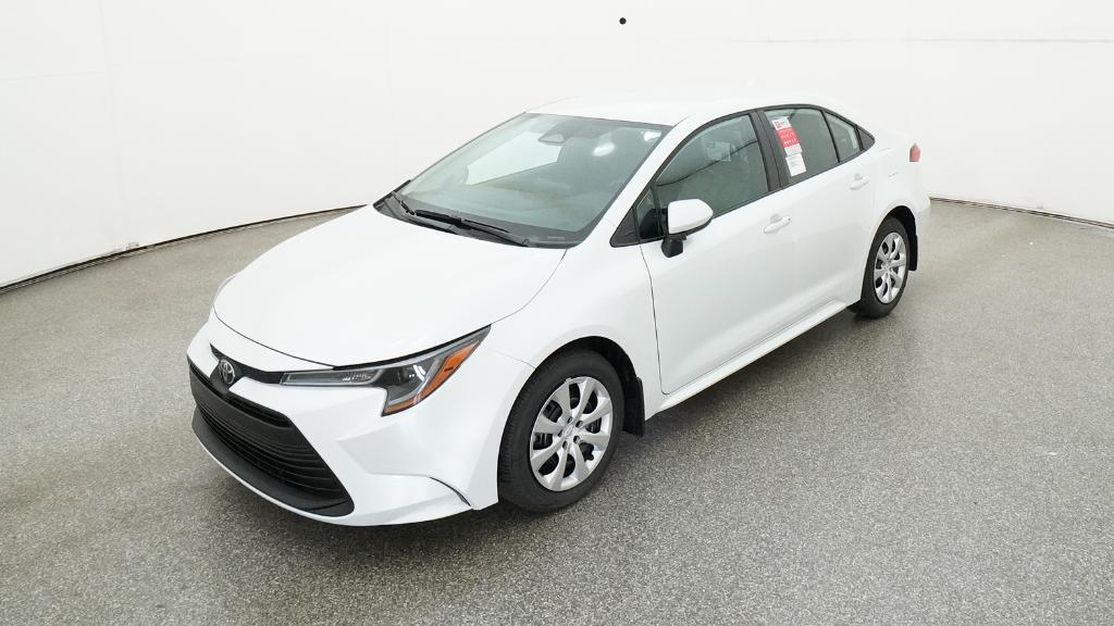 2026 Toyota Corolla LE's photo