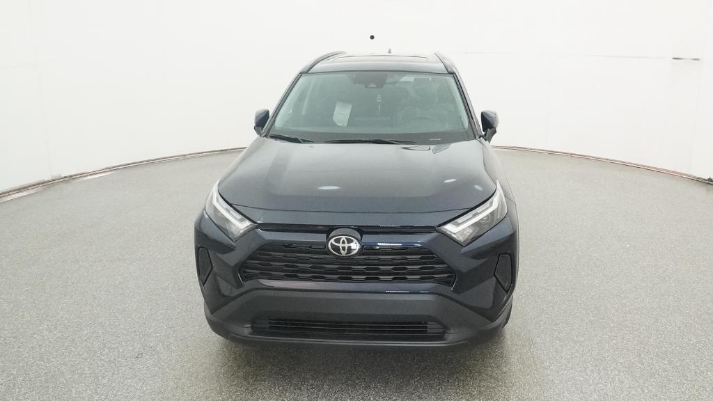 2025 Toyota RAV4 XLE photo 2