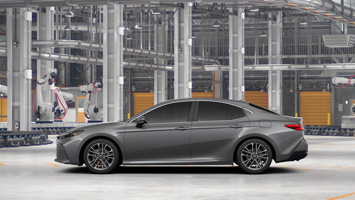 2026 Toyota Camry XLE photo 4
