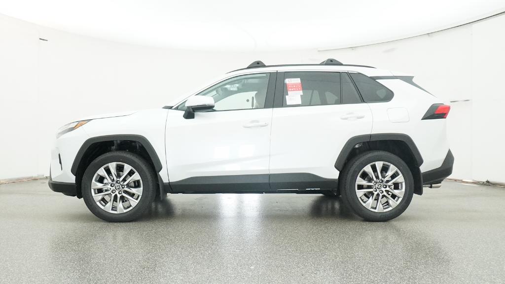 2025 Toyota RAV4 XLE Premium photo 2
