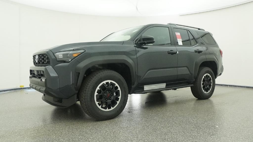 Used 2026 Toyota 4Runner SR5 (SR5 4WD (Natl)) SUV