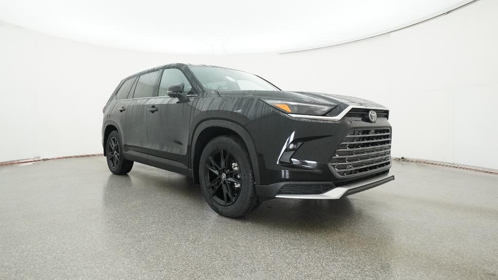 2026 Toyota Highlander Hybrid Platinum photo 2