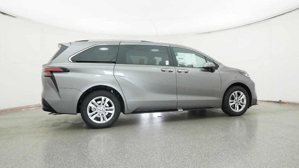 New 2026 Toyota Sienna Limited 7 PASSENGER
