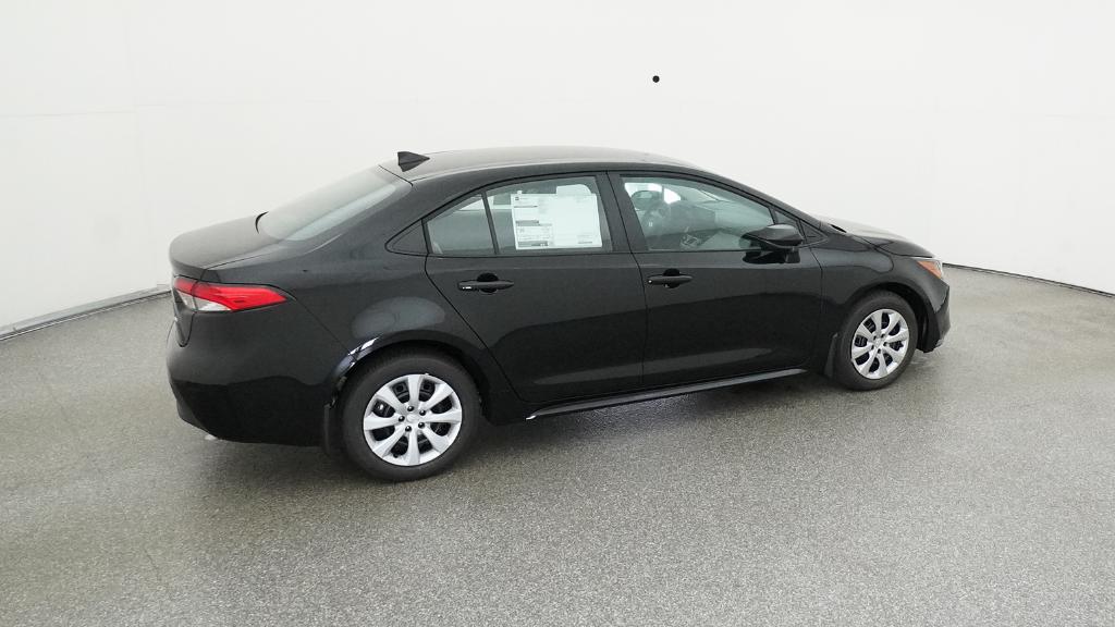 2026 Toyota Corolla LE photo 2