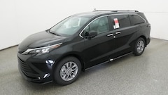 2026 Toyota Sienna XLE 8 PASSENGER