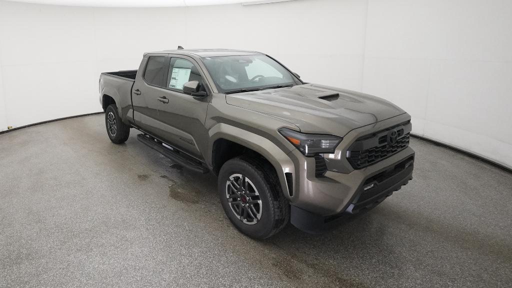2025 Toyota Tacoma TRD Sport Double Cab photo 4
