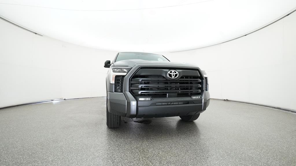 2025 Toyota Tundra SR5 - Photo 17