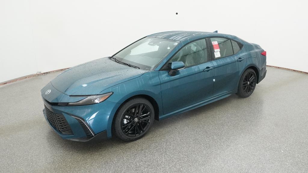 2026 Toyota Camry SE's photo