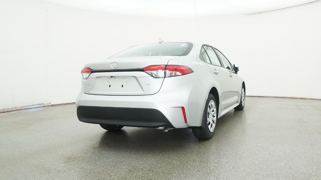 2026 Toyota Corolla LE photo 3